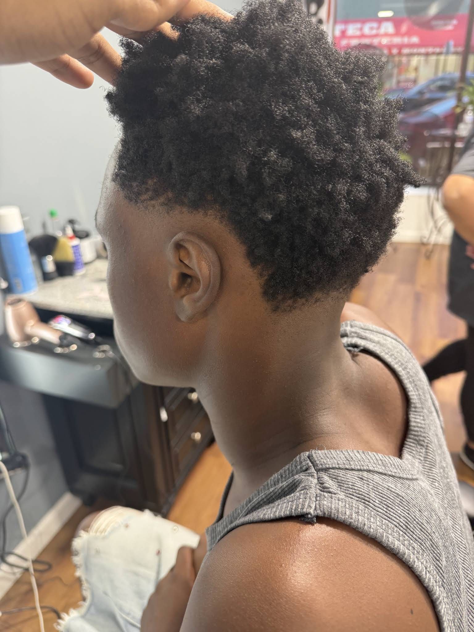 Pillo Barbershop & Hair Salon gallery photo